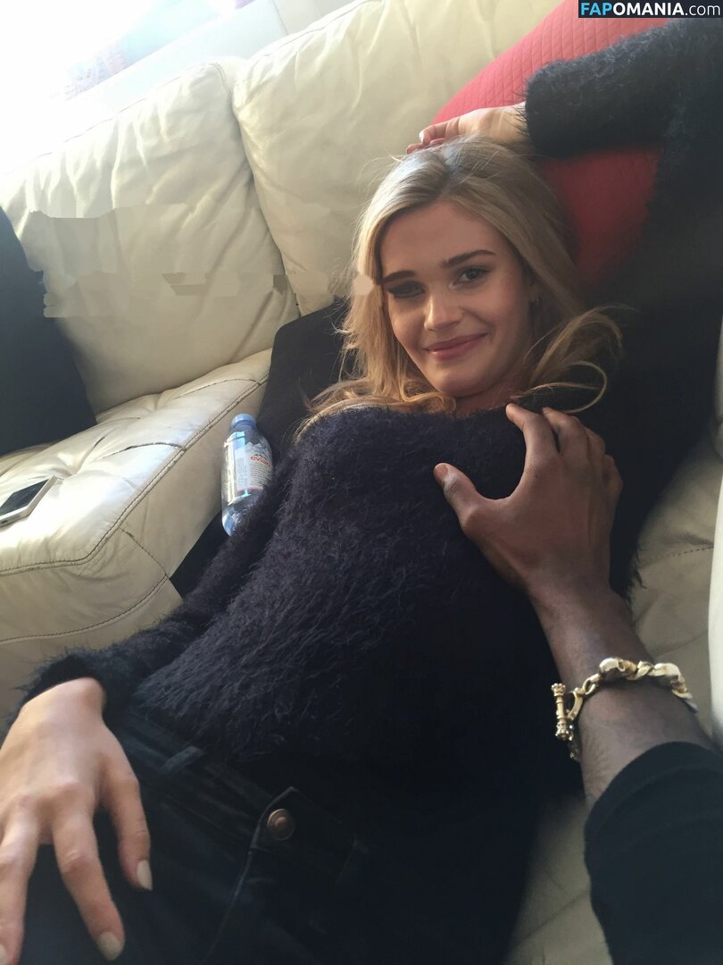 Noel Berry Nago Przeciekłe zdjęcie #276