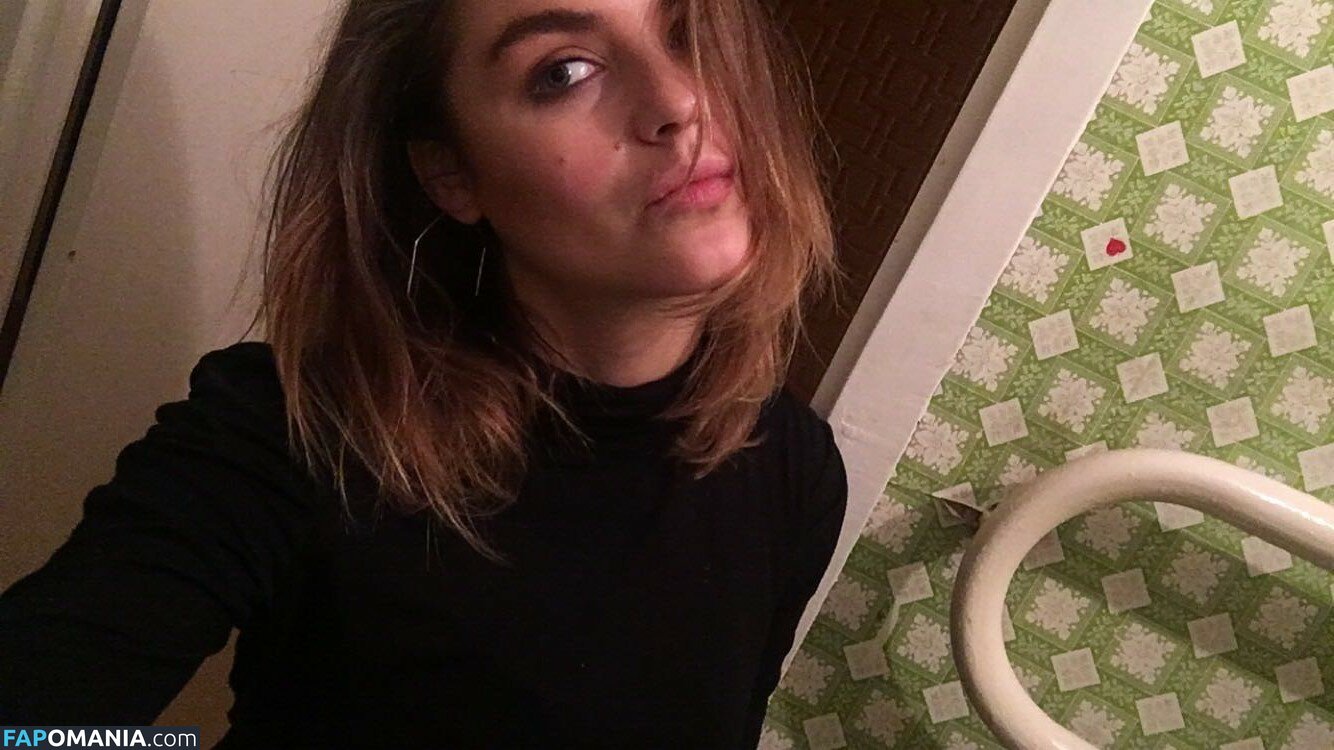 Noel Berry Nago Przeciekłe zdjęcie #341