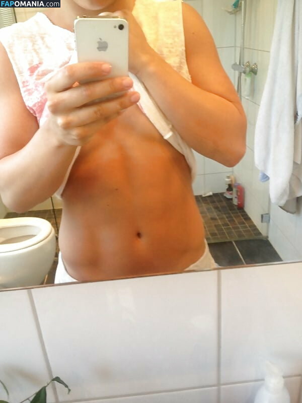 Nora Monk Nago Przeciekłe zdjęcie #11