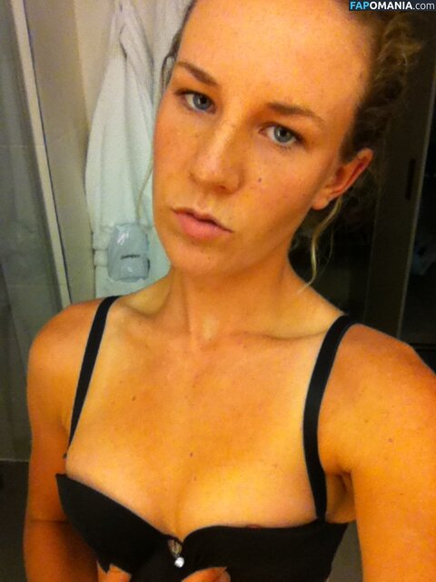 Olivia Rogowska Nago Przeciekłe zdjęcie #7