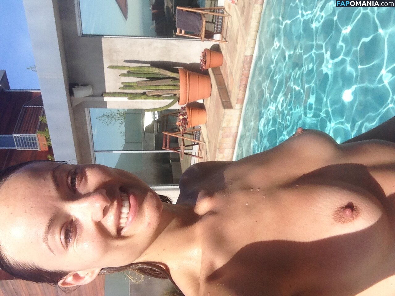 Olivia Wilde Nago Przeciekłe zdjęcie #30