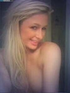 Paris Hilton Nago Przeciekłe zdjęcie #4