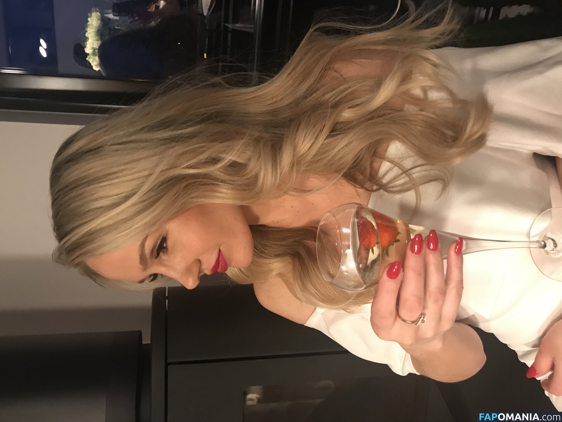 Rachel Nordtomme Nago Przeciekłe zdjęcie #30