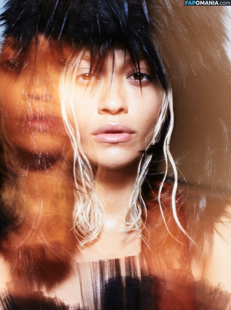 Rita Ora Nago Przeciekłe zdjęcie #122