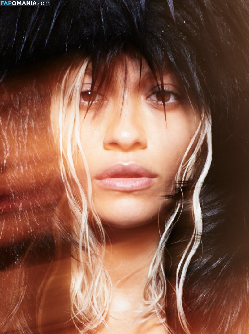 Rita Ora Nago Przeciekłe zdjęcie #130