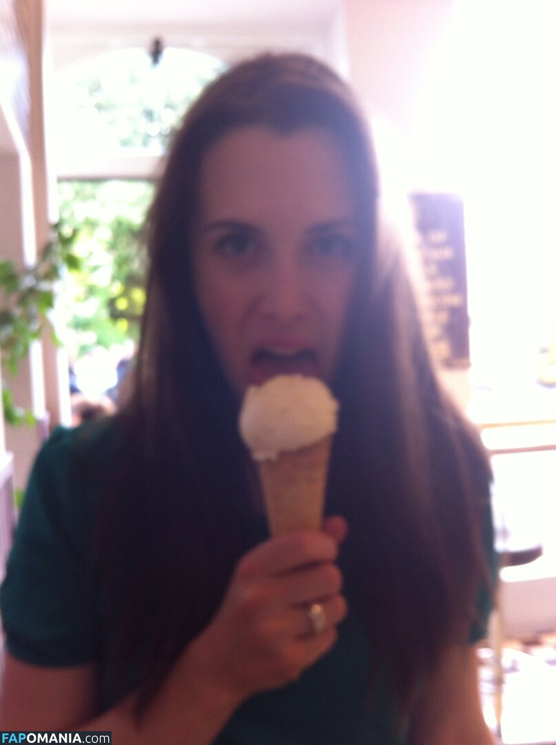 Rose Setten Nago Przeciekłe zdjęcie #46