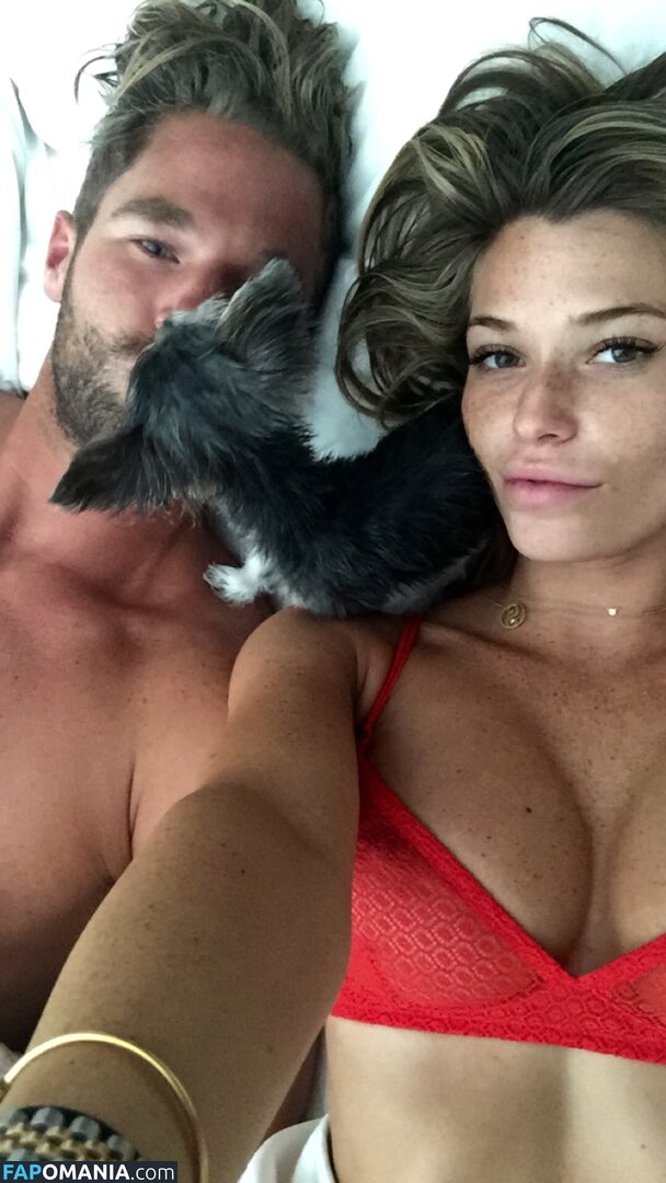 Samantha Hoopes Nago Przeciekłe zdjęcie #22