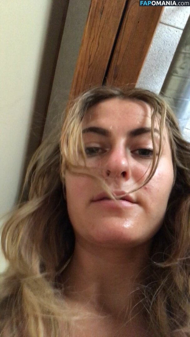 Scout Taylor Compton Nago Przeciekłe zdjęcie #74