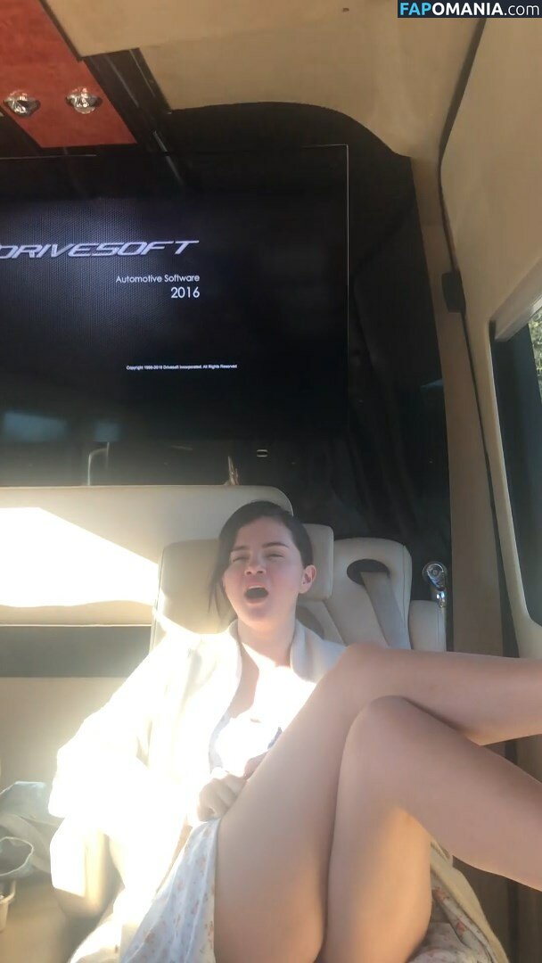Selena Gomez Nago Przeciekłe zdjęcie #27