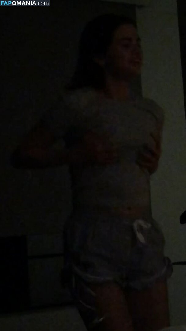 Selena Gomez Nago Przeciekłe zdjęcie #43