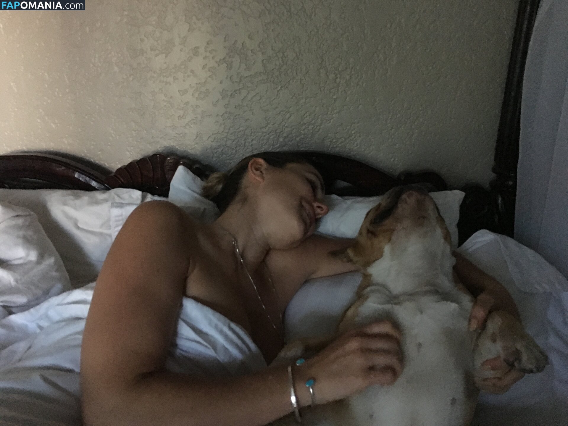 Serinda Swan Nago Przeciekłe zdjęcie #171