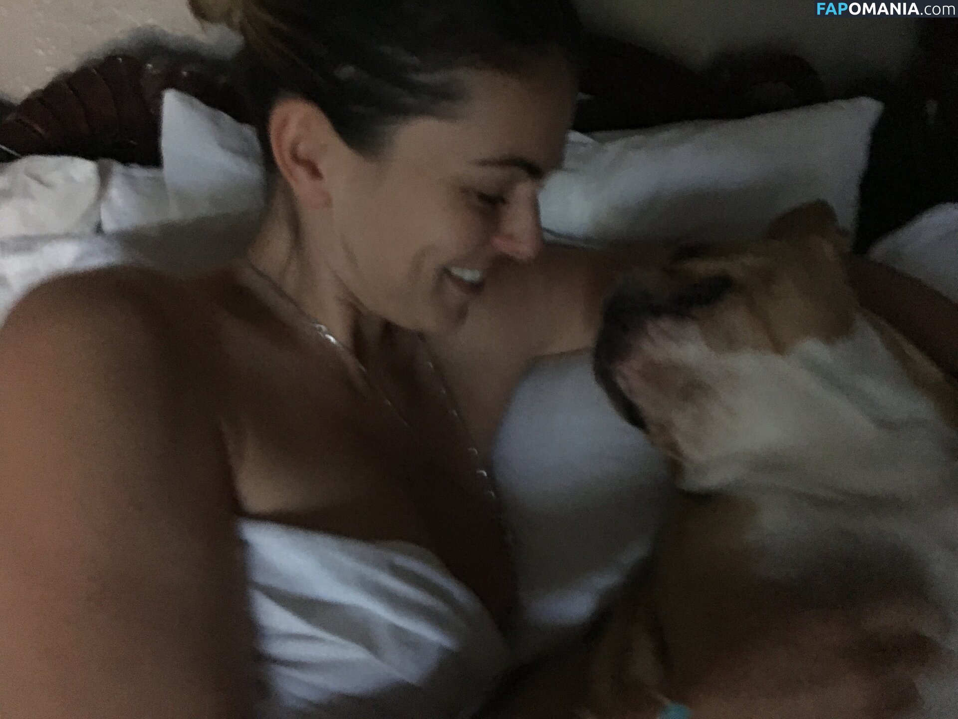 Serinda Swan Nago Przeciekłe zdjęcie #175