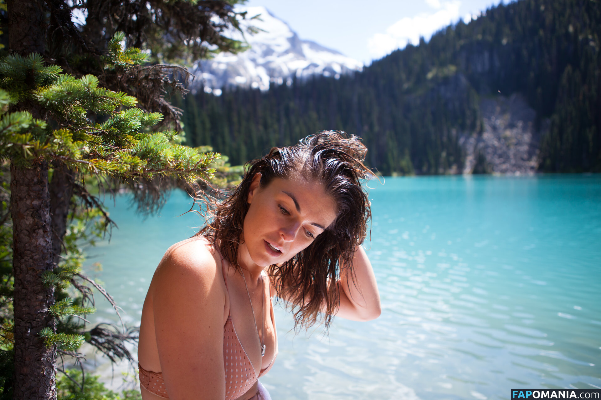 Serinda Swan Nago Przeciekłe zdjęcie #187