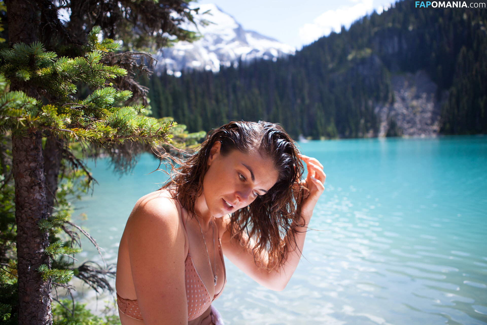 Serinda Swan Nago Przeciekłe zdjęcie #188