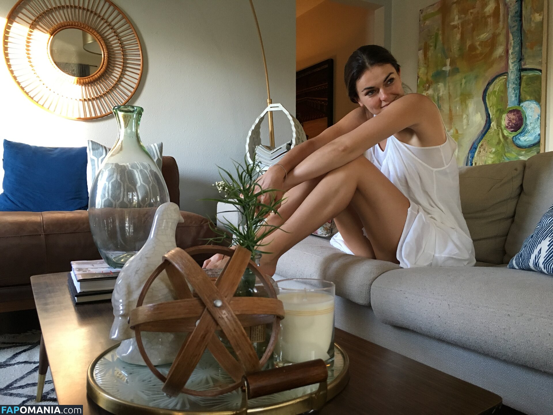 Serinda Swan Nago Przeciekłe zdjęcie #249