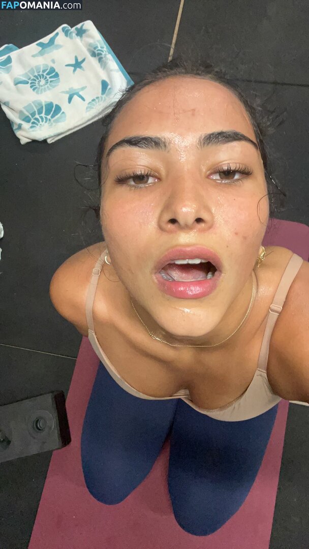 Sienna Mae Gomez / sienna_mae / siennamaegomez Nago OnlyFans  Przeciekłe zdjęcie #271