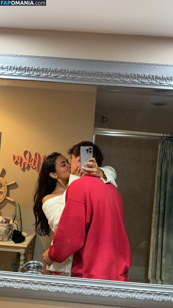Sienna Mae Gomez / sienna_mae / siennamaegomez Nago OnlyFans  Przeciekłe zdjęcie #580