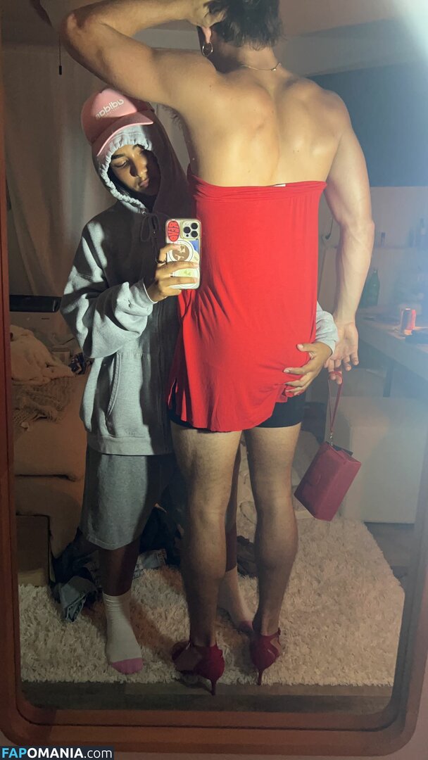 Sienna Mae Gomez / sienna_mae / siennamaegomez Nago OnlyFans  Przeciekłe zdjęcie #878