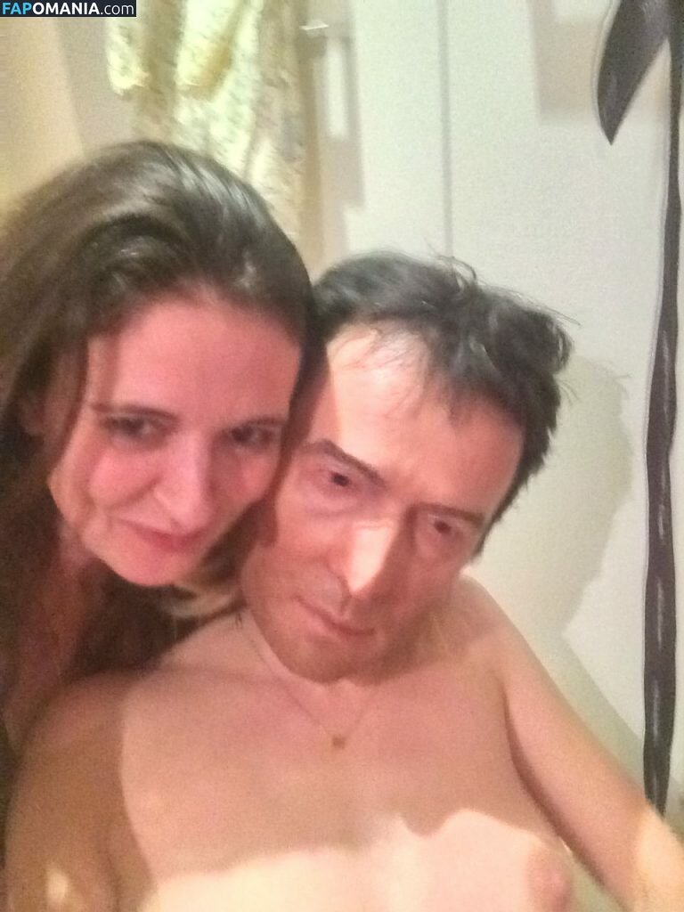 Sienna Miller Nago Przeciekłe zdjęcie #15