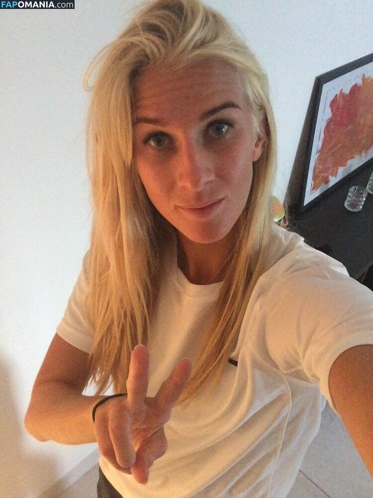 Sofia Jakobsson Nago Przeciekłe zdjęcie #113