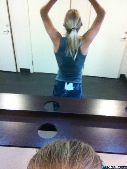 Sofia Jakobsson Nago Przeciekłe zdjęcie #216