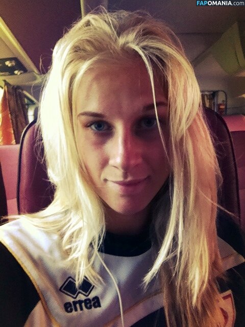 Sofia Jakobsson Nago Przeciekłe zdjęcie #230