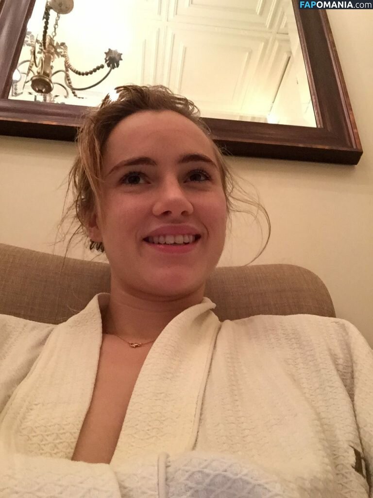 Suki Waterhouse Nago Przeciekłe zdjęcie #12