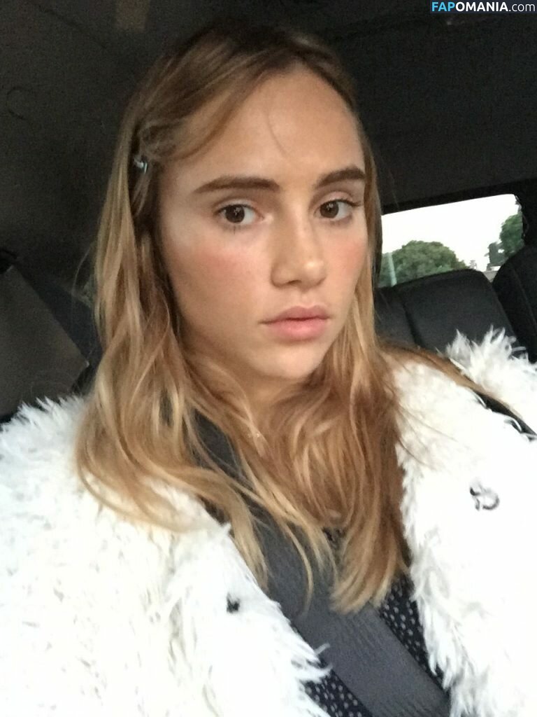 Suki Waterhouse Nago Przeciekłe zdjęcie #40