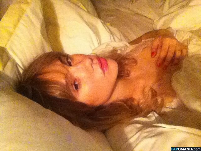 Suki Waterhouse Nago Przeciekłe zdjęcie #51