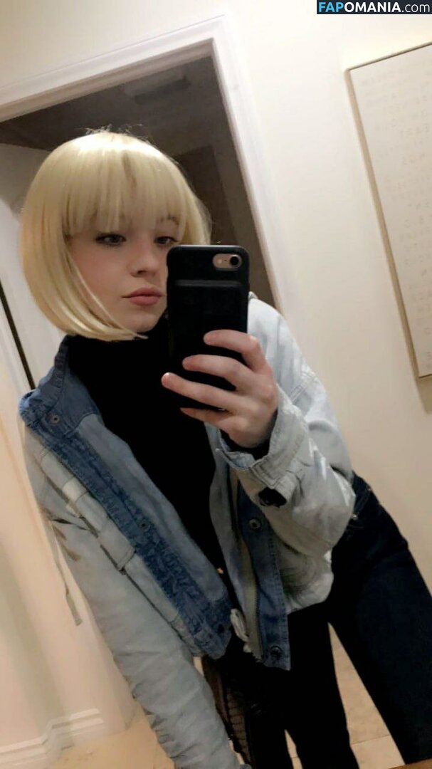 Sydney Sweeney Nago Przeciekłe zdjęcie #4856