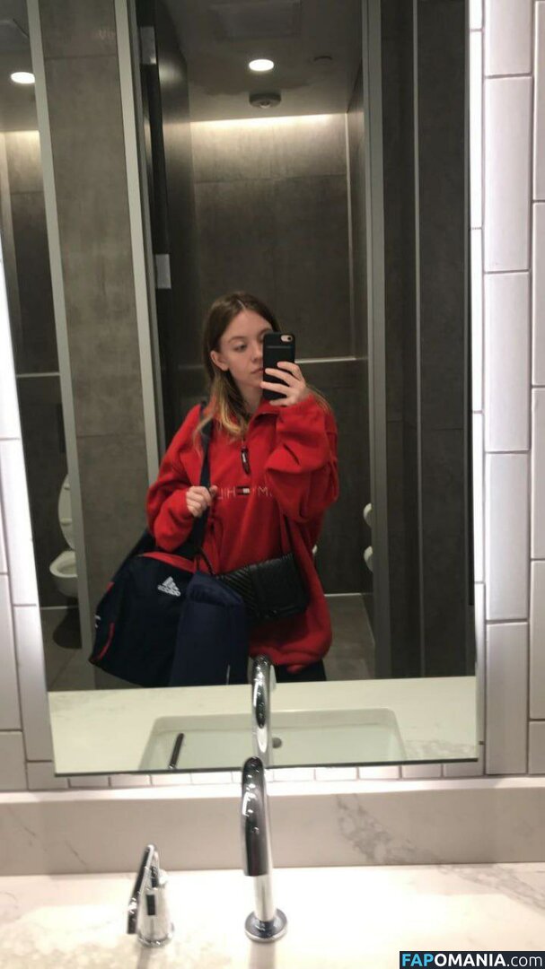 Sydney Sweeney Nago Przeciekłe zdjęcie #4863