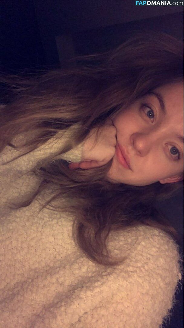 Sydney Sweeney Nago Przeciekłe zdjęcie #4872