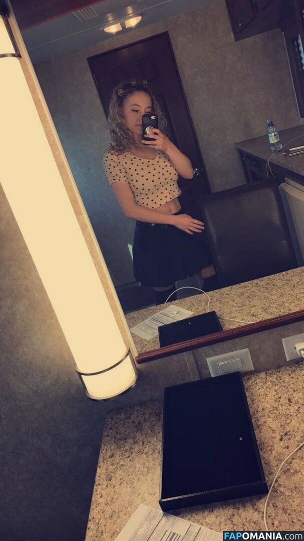 Sydney Sweeney Nago Przeciekłe zdjęcie #4875