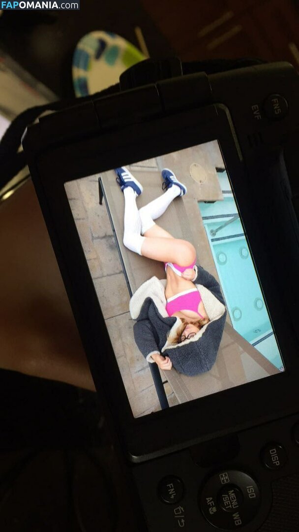 Sydney Sweeney Nago Przeciekłe zdjęcie #4877