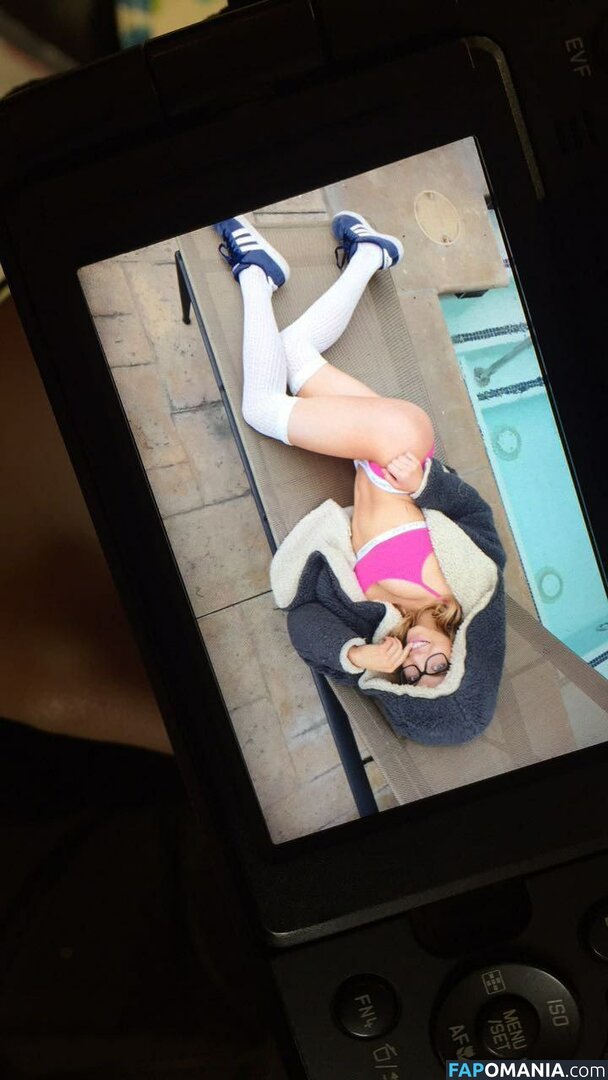 Sydney Sweeney Nago Przeciekłe zdjęcie #4878