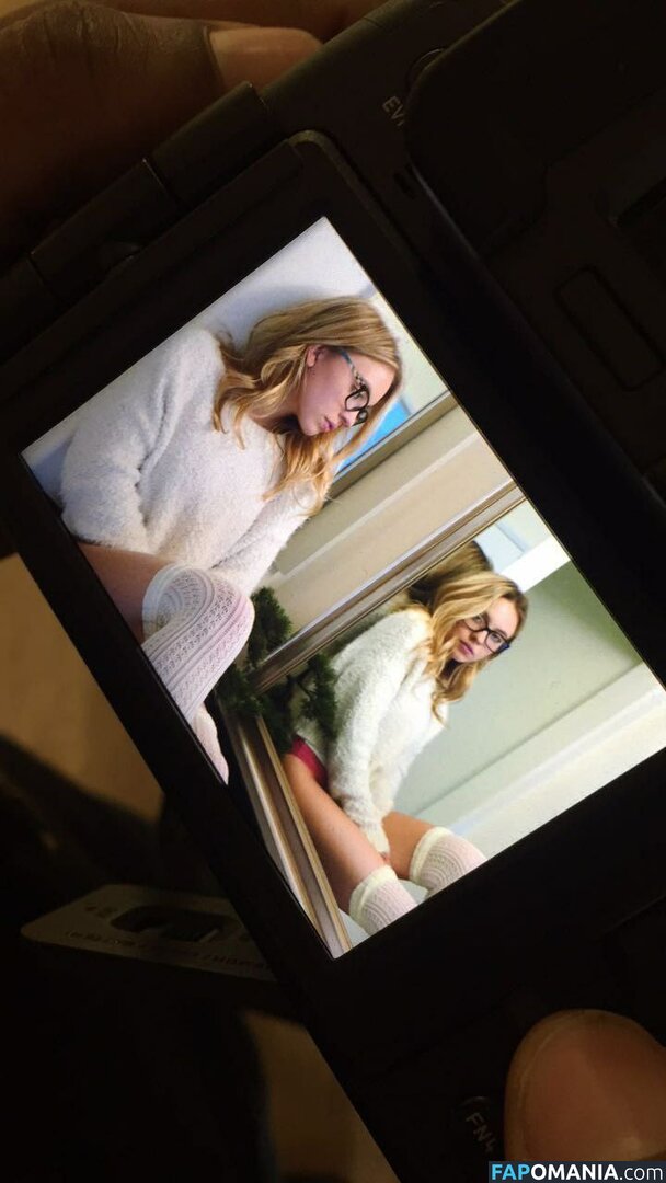 Sydney Sweeney Nago Przeciekłe zdjęcie #4881