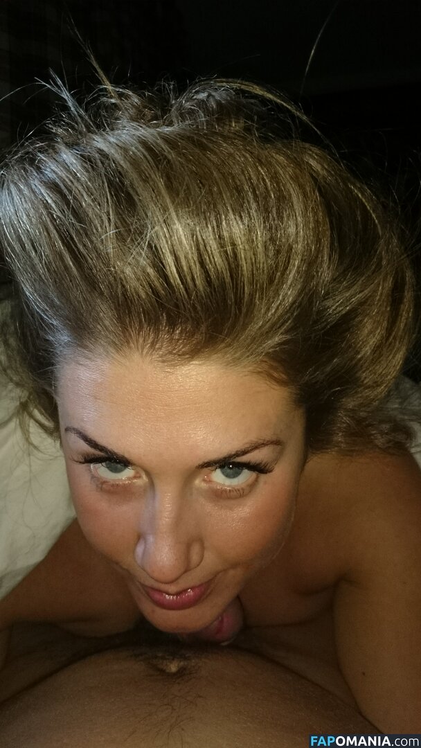 Tone Damli Nago Przeciekłe zdjęcie #16