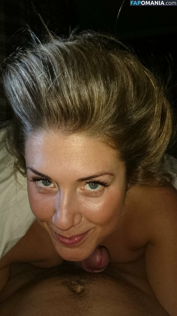 Tone Damli Nago Przeciekłe zdjęcie #17