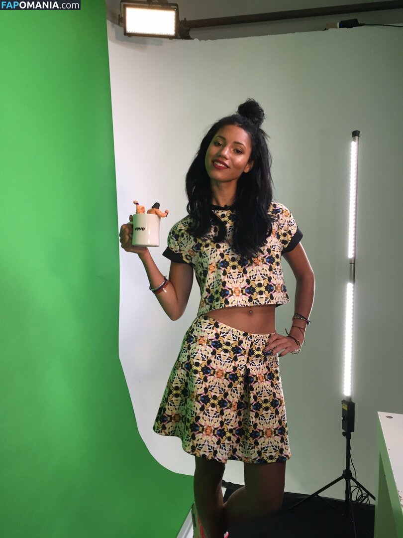 Vick Hope Nago Przeciekłe zdjęcie #266