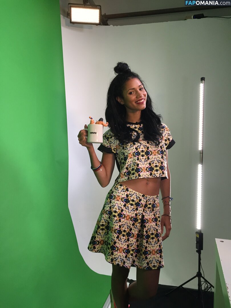 Vick Hope Nago Przeciekłe zdjęcie #267