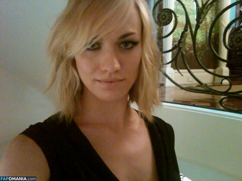 Yvonne Strahovski Nago Przeciekłe zdjęcie #40