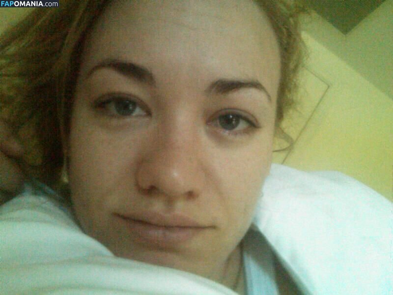 Yvonne Strahovski Nago Przeciekłe zdjęcie #51