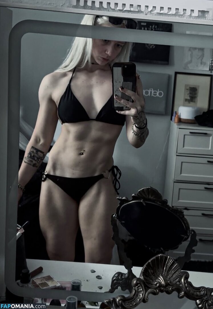 6natttynay9 / 6nattynat9 / tatievans Nago OnlyFans  Przeciekłe zdjęcie #2