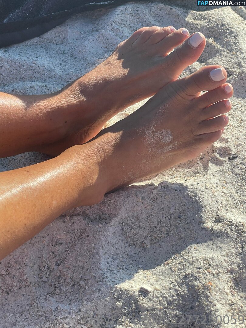 abbyrosesexyfeet Nago OnlyFans  Przeciekłe zdjęcie #3