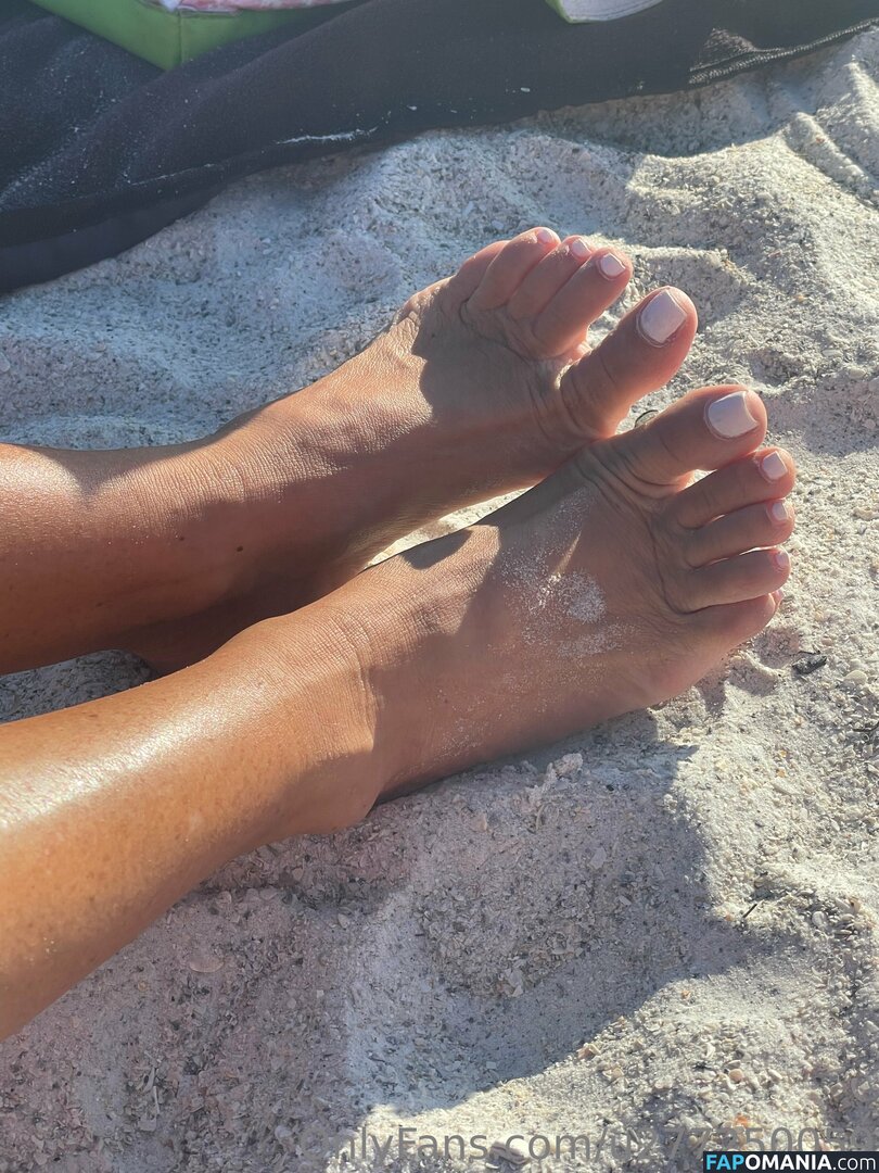 abbyrosesexyfeet Nago OnlyFans  Przeciekłe zdjęcie #4