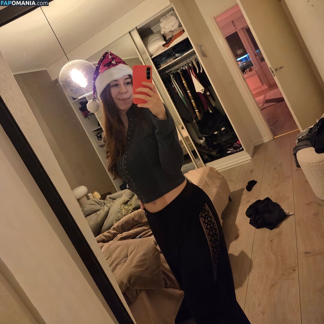 actuallyalisa / https: Nago OnlyFans  Przeciekłe zdjęcie #5