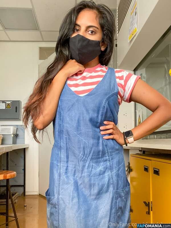 Adhana / sluttylabrat Nago OnlyFans  Przeciekłe zdjęcie #15