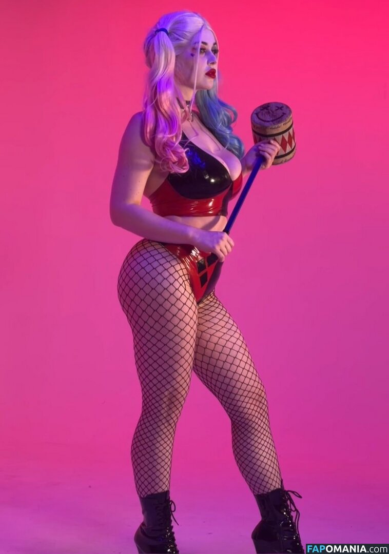 Adia / adiacosplay Nago OnlyFans  Przeciekłe zdjęcie #9