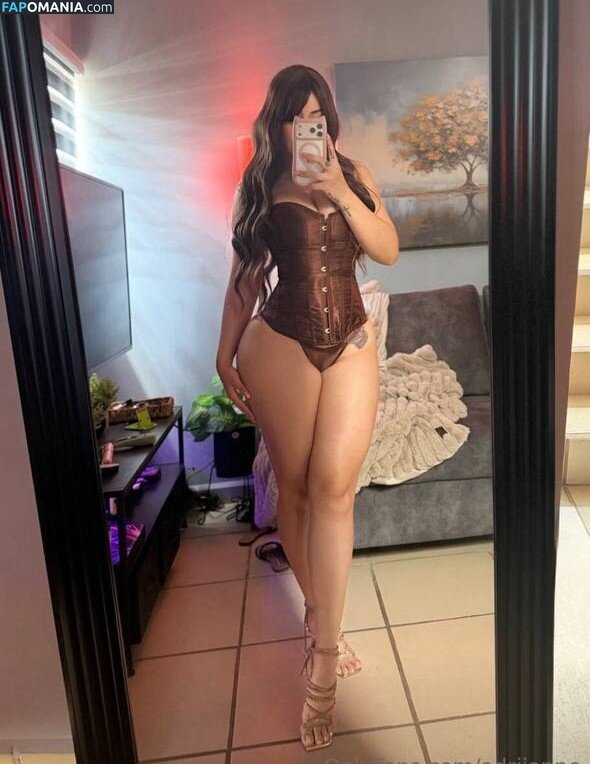 _adiirgg / adriianne Nago OnlyFans  Przeciekłe zdjęcie #4