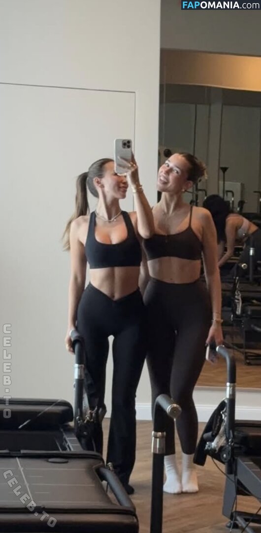 Adorable Caro / adorable_caro Nago OnlyFans  Przeciekłe zdjęcie #2